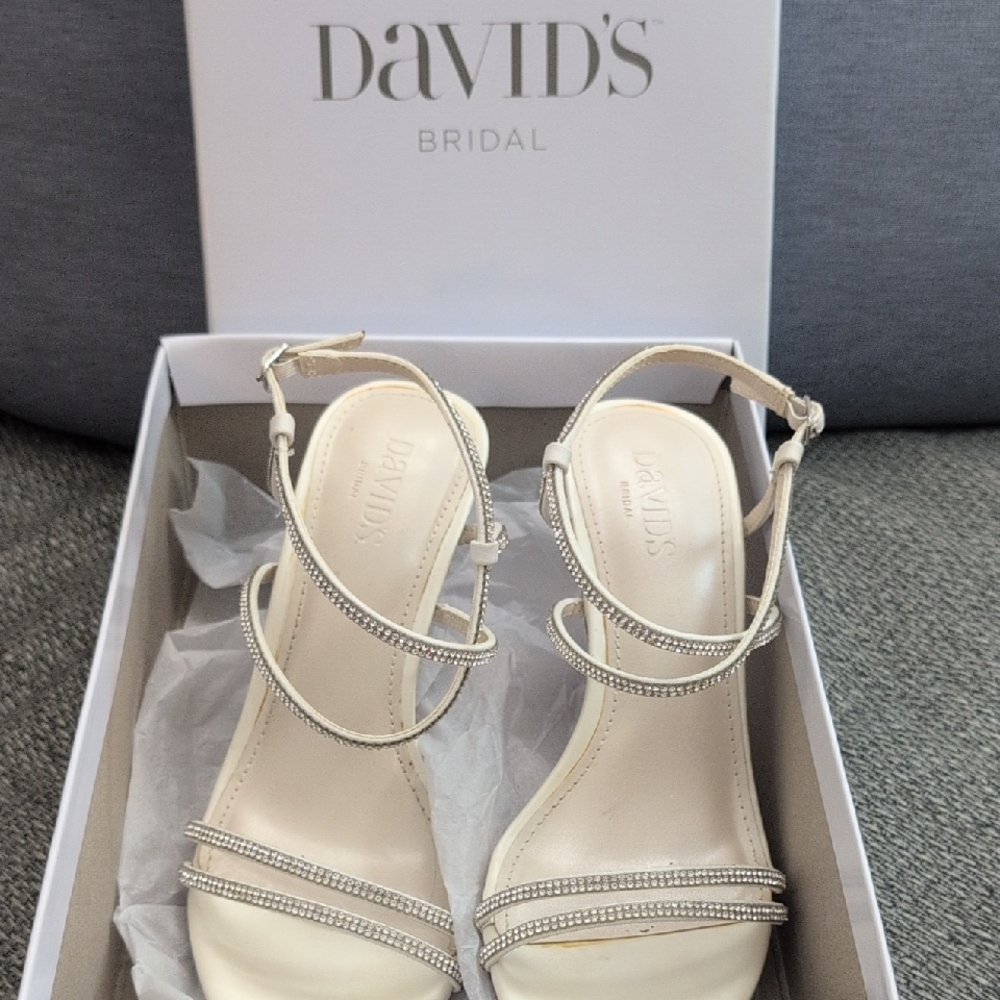 David's Bridal Ivory Strappy Heels